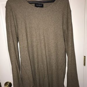 Long fit long sleeve